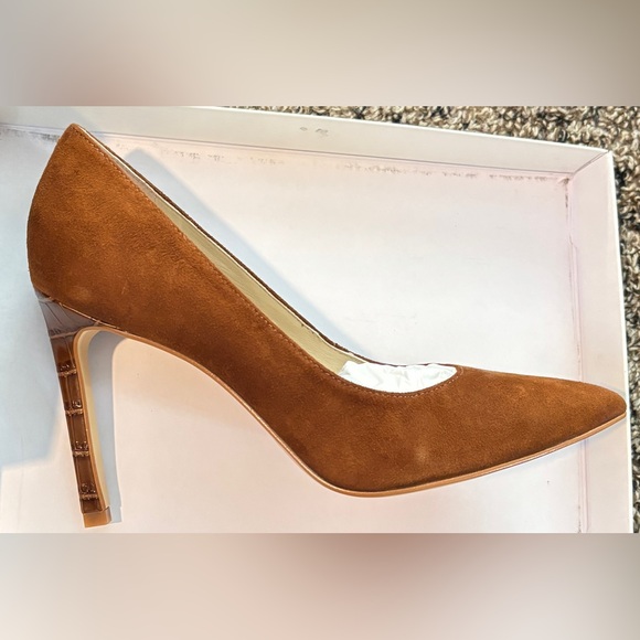 Nine West Shoes - NWT • Nine West • Women's Tatiana Pumps • Cognac • Size 7M • Brown Heels